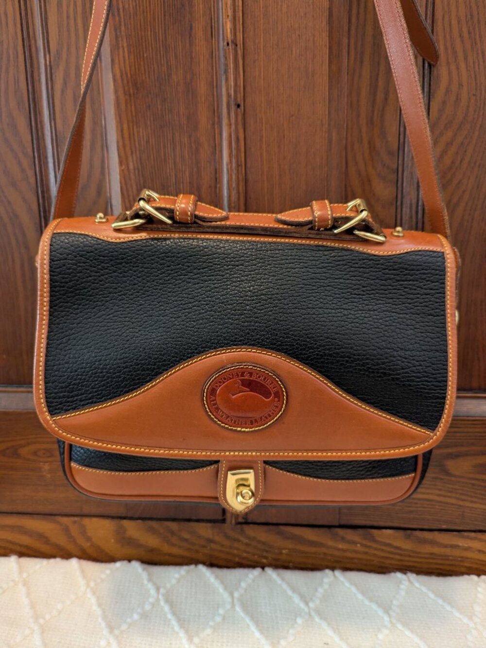 Dooney & Bourke Women’s Carrier Crossbody Bag – Black & Tan Leather